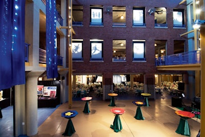 Pivotal incorporated sustainable decor into the design of 2008's Intuit gala at Architectural Artifacts.