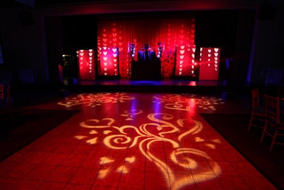 Heart projections and lighting also decorated the dance floor and main stage.
