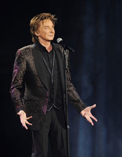 Barry Manilow brings a reimagined show to Paris Las Vegas.