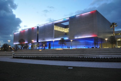 Tampa Bay and Company's Susan Williams walked the 24 R.N.C. representatives across Curtis Hixon Park to the museum so they could take in the view of the new building.