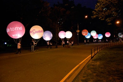 Fox showed the way to the Central Park party with illuminated balloons sporting the names of different series.