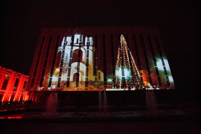 Quince Imaging projected images of storied Russian architecture on one of the embassy's ancillary buildings.