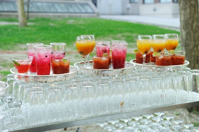 At the first dry event in 16 years, servers passed a selection of nonalcoholic drinks, including virgin Caesars, sparkling blueberry lemonade with rosemary, and white peach faux sangria.