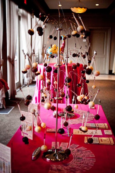Food Trends served a variety of cheesecake lollipops on a tree-like display.