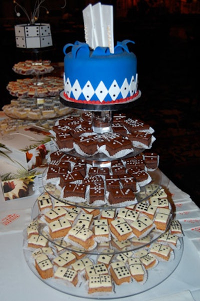 Edda's Cake Designs returned this year with the event's signature domino-decorated cake bites.