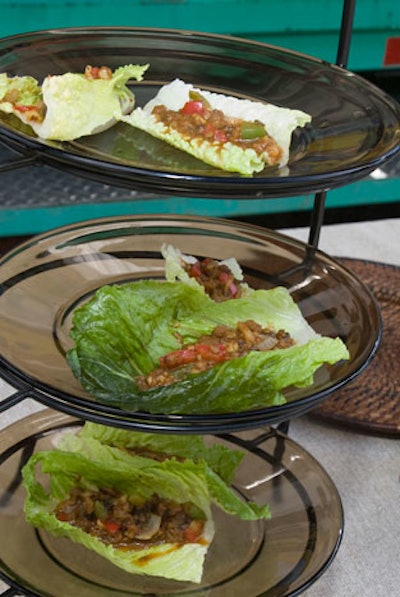 Among the three dishes Be Organic served were vegetarian lettuce wraps with onions, a soy protein meat substitute, and peppers.