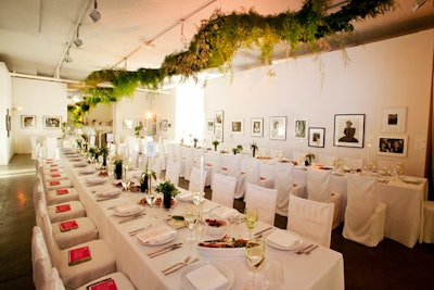 In addition to joining the dinner rooms together, the hanging foliage also added a sense of intimacy to the typically raw space.