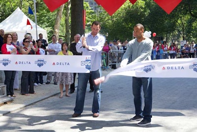 Showcasing its close affiliation with both baseball teams, Delta brought out Yankees star Derek Jeter and Mets starting pitcher Mike Pelfrey to officially open the Delta Dugout.