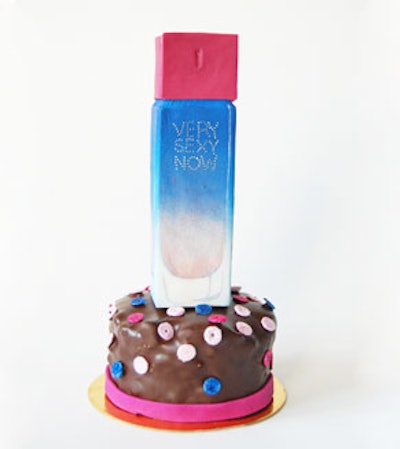 Crafted by Sylvia Weinstock, the individual cakes stood just under eight inches tall and included a piece designed to resemble a bottle of Victoria's Secret's Very Sexy Now perfume.