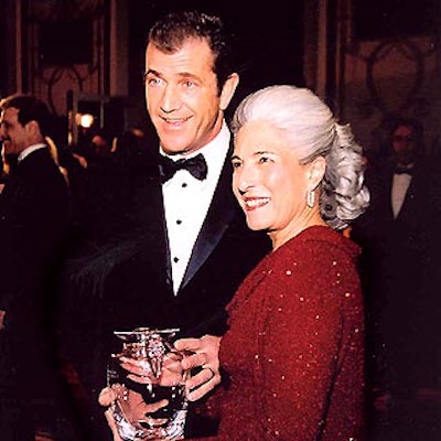 At the American Museum of the Moving Image's AMMI Salutes gala at the Waldorf=Astoria, honoree Mel Gibson posed with AMMI director Rochelle Slovin. (Photo by Wendy Moger-Bross)