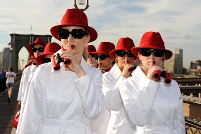 For each of the markets, XA, the Experiential Agency cast 40 models, who were dressed as spies in the white and red colors of the new USA Network show.