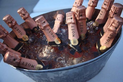 Moët & Chandon kept the new mini bottles on ice throughout the event.
