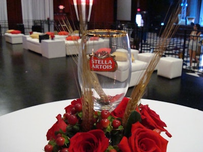 Event designer conceptBAIT created centerpieces for both contests, incorporating the signature Stella Artois chalice, red roses, and sheaves of wheat.