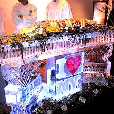 An ice raw bar made by Ice Art contained a raw bar courtesy of Lundy Brothers.