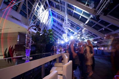 Decor in the atrium also included long, mirror-top tables.