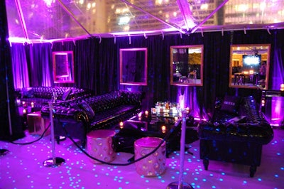 A clear-topped tent, from Regal Tent Productions, included a central bar accented with multiple ET Canada logos and a V.I.P. lounge dressed in black and gold with furnishings from Lounge Rentals Inc.