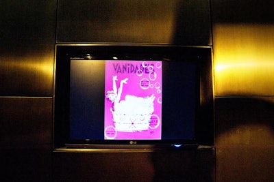 Vanidades magazine covers were displayed on discreet screens in the reception area.