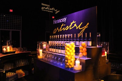 Guests also had the chance to channel their inner blenders for the night with the Hennessy Artistry Music Mixer, a mixing station using iPads prepackaged with music and the DJ Mixer application. Coupons offering a free download of the app were distributed.