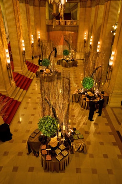 The evening began at the Civic Opera House, where the decor channeled a Shakespearean forest in the spirit of the evening's production of Macbeth.