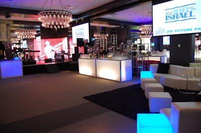 Jian Magen worked with Luxe Modern Rentals to design an upscale lounge in the hotel ballroom.