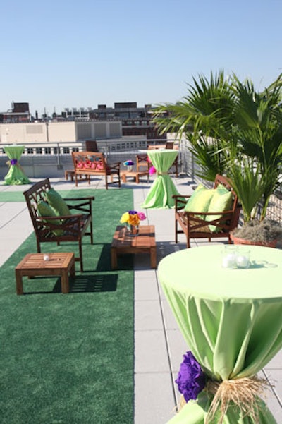 The roof terrace can host as many as 450 people for a reception or 140 seated.
