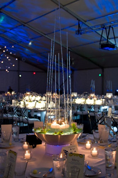 More than 800 guests sat for dinner in the tent. Limelight's menu included an arugula salad with beets, blood oranges, and goat cheese; grass-fed sirloin and Alaskan halibut; and flourless chocolate cake for dessert.