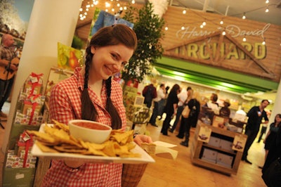 At the New York launch event on October 25, servers dressed in gingham shirts helped emphasized the local, farm-to-table atmosphere of the pop-up.