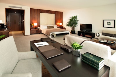 The majority of the hotel's guest rooms are 700 square feet or larger and offer expansive views through large windows.