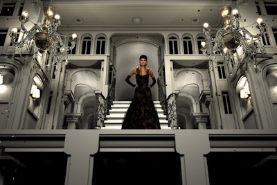 To simulate a Ralph Lauren fashion show, London-based Drive Productions had models shot against a green screen on a set roughly a third of the size of the New York and London flagship stores. The virtual versions of these models then appeared as if they were emerging from the building and onto the street.
