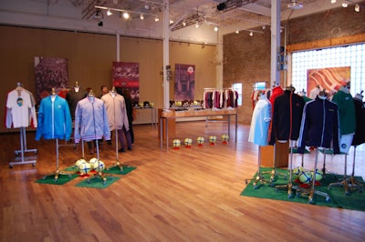 Umbro previewed a variety of collections, including the brand's Ramsey jackets (an iconic jacket worn by England's World Cup-winning manager Sir Alf Ramsey in the 1966 final) and items from the New York Cosmos, Diamond, and Classic lines.