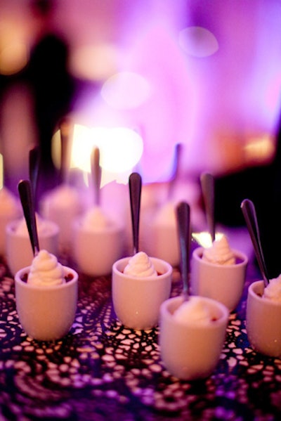 Desserts were the mainstay of the 'romantic' vignette, which housed an artisanal chocolate bar for guests to sample. Additionally, waiters passed treats like warm churros and chocolate pot de crème.