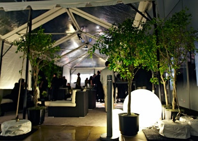 Santa Fe Natural Tobacco Company's smoking lounge provided smokers with a place to relax in the building's atrium.