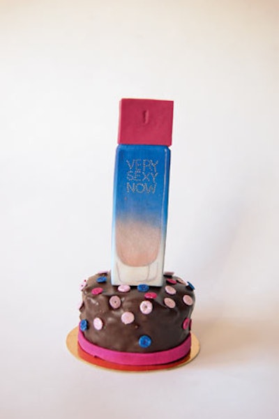 For the launch of its Very Sexy Now fragrance, Victoria's Secret gave editors individual cake by Sylvia Weinstock topped with an edible perfume bottle.
