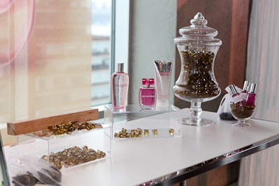 The stations corresponded to three ideas the fragrance is designed to convey, concepts inspired by the Incredible bra.