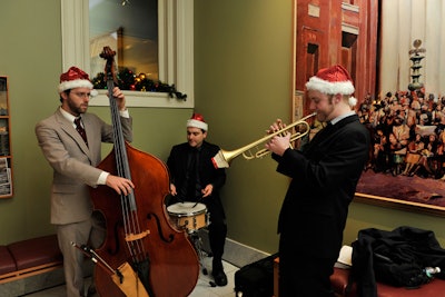 A jazz trio performed for guests during the preshow reception.