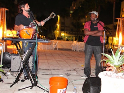 The Big Bounce, made up of Brendan O'Hara and MC Komakozie, also performed. The band was named 'best acoustic performers' by the Miami New Times in 2009.