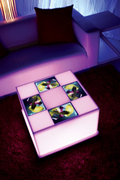 Deco AV's V-Cube can play video.