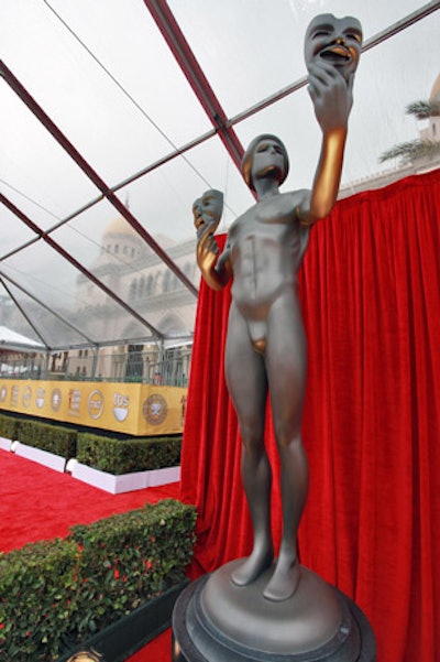 Giant versions of the Actor statuette added drama to the space, inside and out.