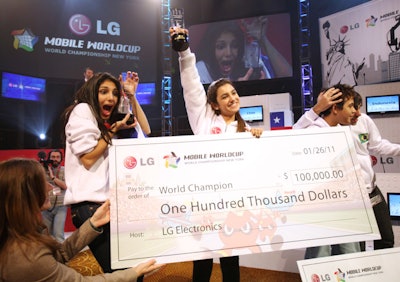 Sisters Cristina and Jennifer Sales Ancines won the LG Mobile World Cup, taking home the $100,000 prize money.