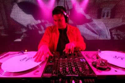 DJ Riddler provided a dance soundtrack for the event.