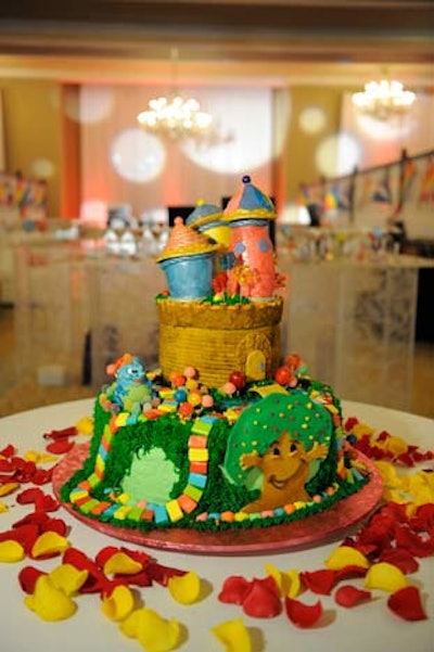 Dessert included ice cream from Tampa Bay D'Lites and a whimsical cake from the Cake Zone.