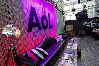 AOL had guests of its pop-up studio watching live tapings of interviews that streamed on the company's websites.