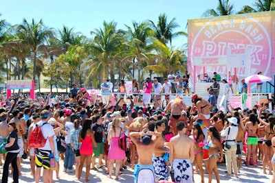 Hosts Chanel Iman, Behati Prinsloo, and The Buried Life stars appeared onstage to entertain the Pink Nation members.