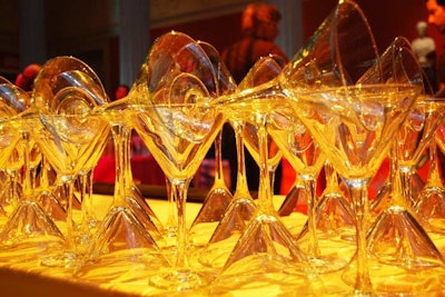 Many tables displayed their serving glasses in an artistic fashion.