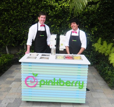 Offer summery flavors and toppings with Pinkberry Catering.