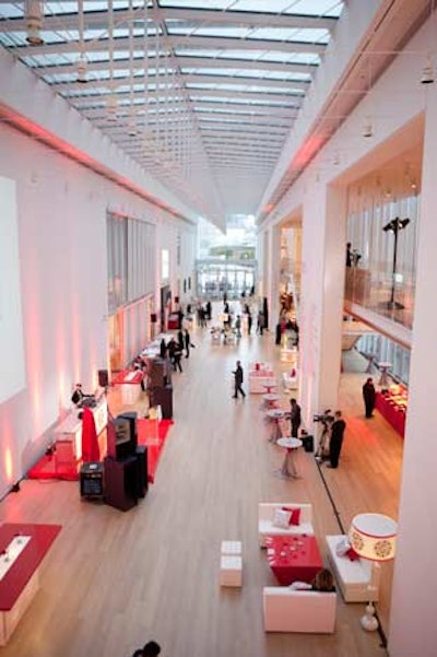 The event took place at a new venue: the Modern Wing at the Art Institute of Chicago.
