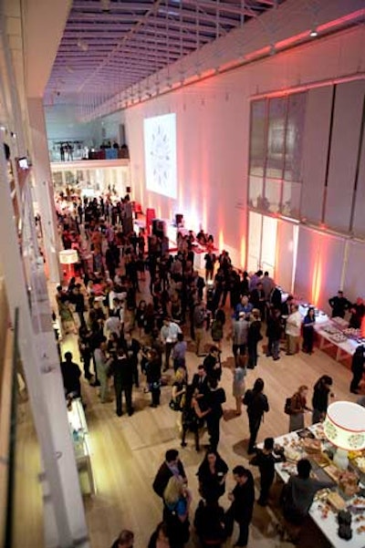 Some 375 guests, many of them members of the nightlife and restaurant industry, filled the space.