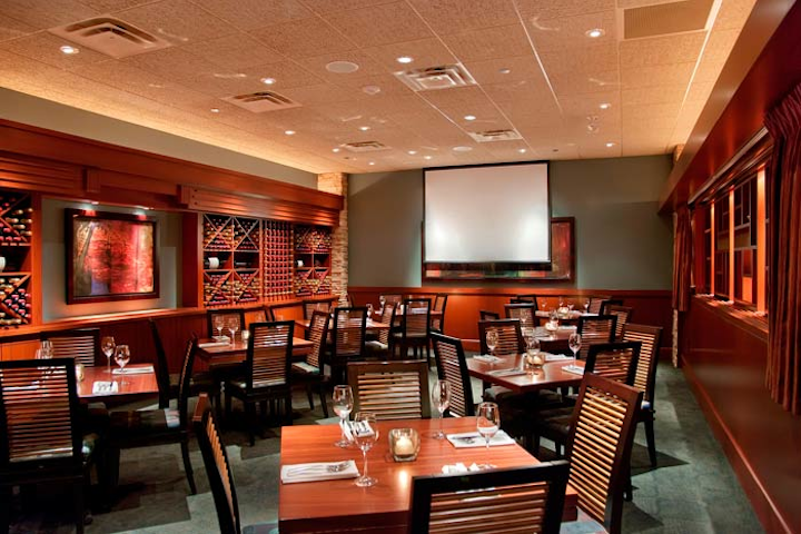 Seasons 52 Seasonal Restaurant Opens In North Bethesda With