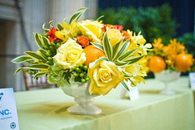 Yellow and orange roses also played into the decor.