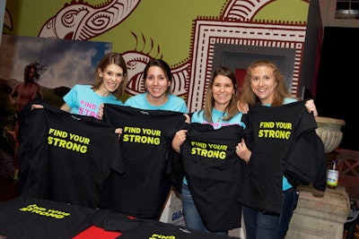 The first 200 guests to register for the event received Saucony's 'Find Your Strong' T-shirts.